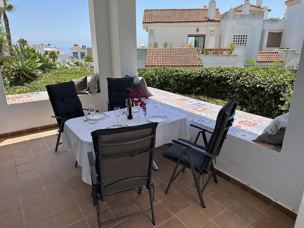 Quiet Family Apartment, 4 Pools, Close To The Beach And Golf, La Marina Alcaidesa 9 02 Exterior foto